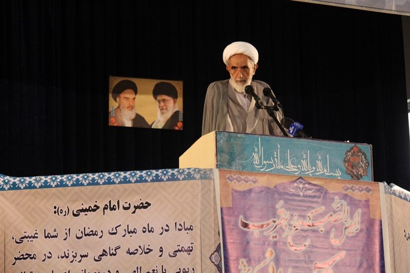 راهپیمایی یعنی بودن در خط مقدم جبهه