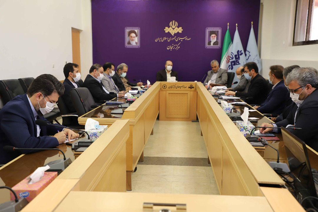 شیوع ویروس کرونا رسانه ملی را به یک آموزشگاه تبدیل کرد