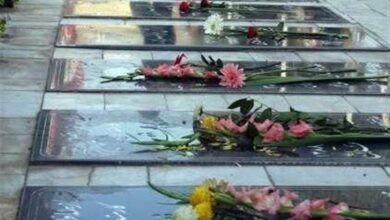 مزار شهدای زنجان غبار روبی و عطرافشانی می شود