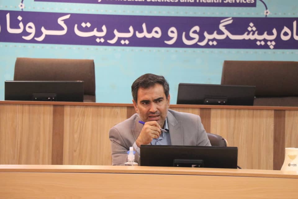 جهاد تبیین را در معرفی خدمات دانشگاه به مردم، با جدیت پیگیری میکنیم