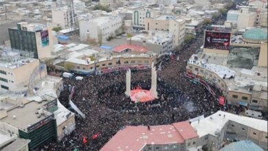 میدان انقلاب زنجان، محل برگزاری نماز ظهر عاشورا