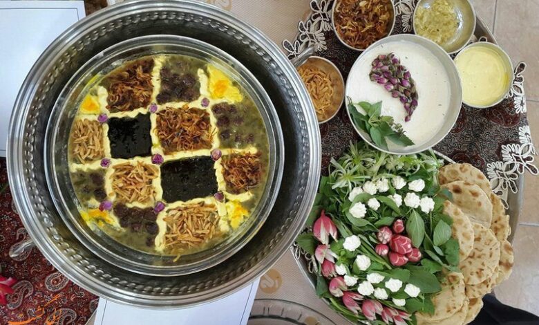 جشنواره آش زنجان برگزار می شود