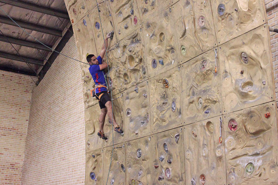 سومین دوره مسابقات سنگ‌نوردي المپیاد استعدادهای برتر در زنجان