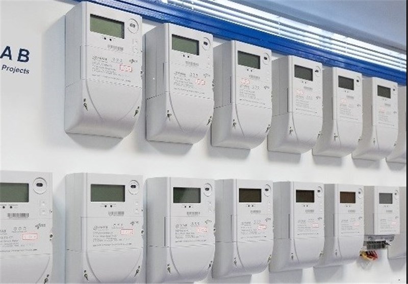 نصب 415هزار برچسب ویژه جهت دریافت خدمات غیرحضوری بر روی کنتورهای مشترکان برق زنجان