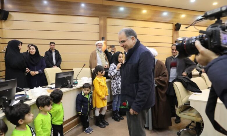 چهارقلوهای زنجانی کلید یک واحد آپارتمان را از دولت هدیه گرفتند