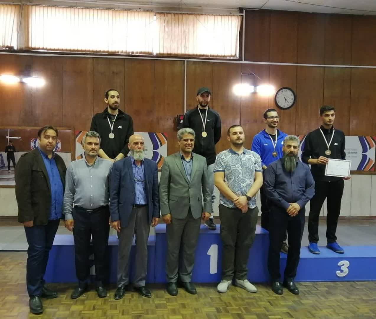 ورزشکار زنجانی بر سکوی قهرمانی مسابقات آزاد اسلحه اپه ایستاد