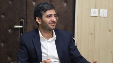 اتحادیه های صنفی پای کار باشند