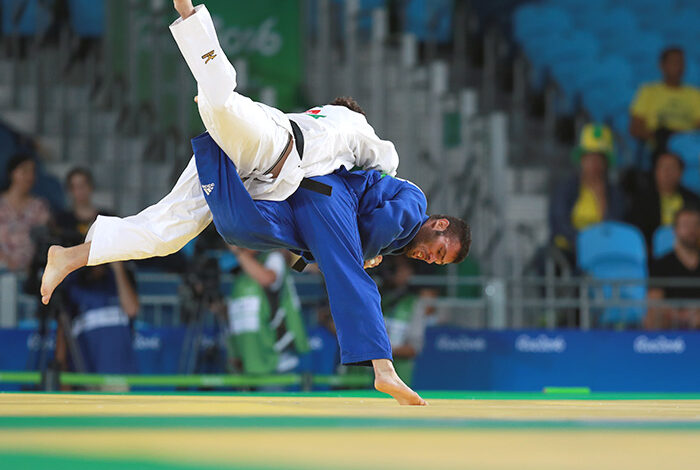 اعطای فضاهای ورزشی به هیئت‌ها، کمک بزرگی برای آن‌ها است