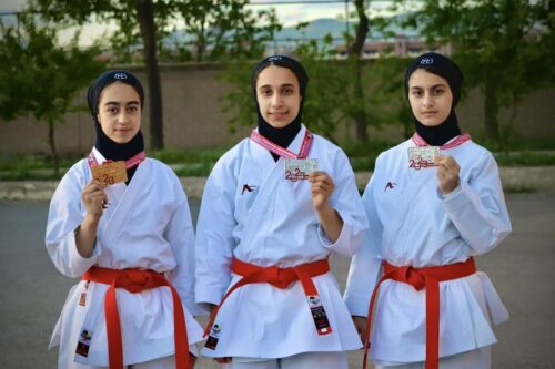 4 بانوی زنجانی در لیگ برتر کاراته به تیم دانشگاه آزاد اسلامی پیوستند