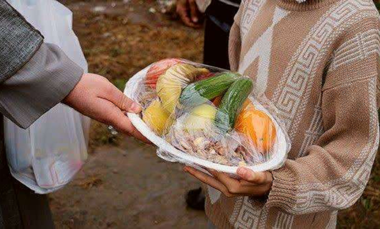 20 هزار بسته یلدایی بین نیازمندان زنجانی توزیع شد