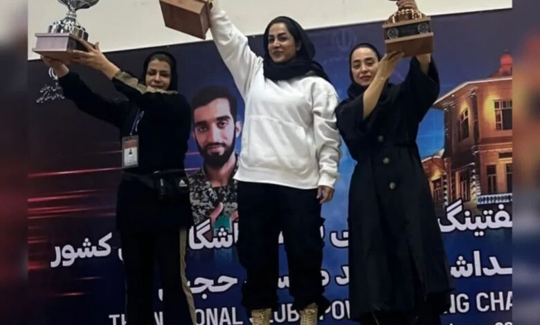 کسب کاپ سوم تیمی مسابقات پاورلیفتینگ بانوان قهرمانی باشگاه های کشور