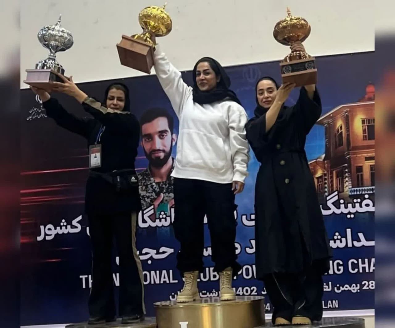 کسب کاپ سوم تیمی مسابقات پاورلیفتینگ بانوان قهرمانی باشگاه های کشور
